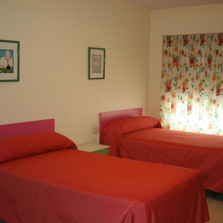 Hostal Rosa Вилахойоса Екстериор снимка