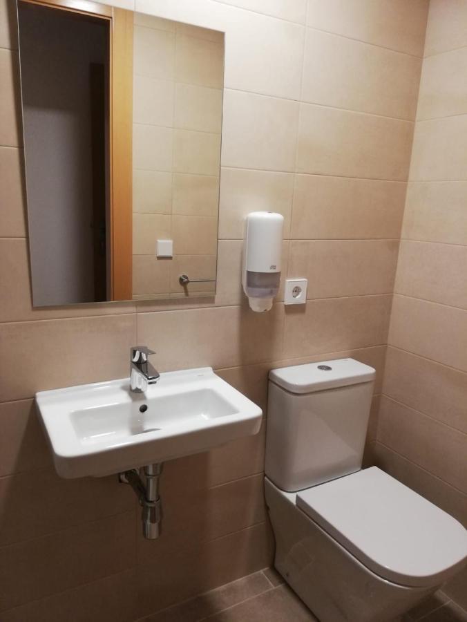 Hostal Rosa Вилахойоса Екстериор снимка